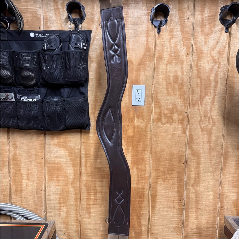 54” Total Saddle Fit Shoulder Relief Girth - Picture 3 of 3